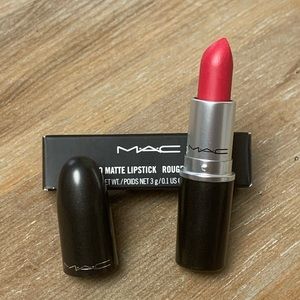MAC retro matte lipstick “All Fired Up”